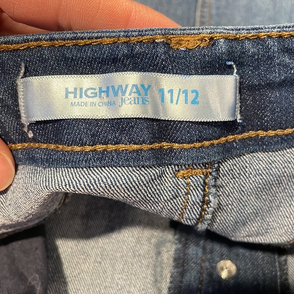 EUC Highway Sunflower Jean Skirt. Size 11/12 - Picture 5 of 6